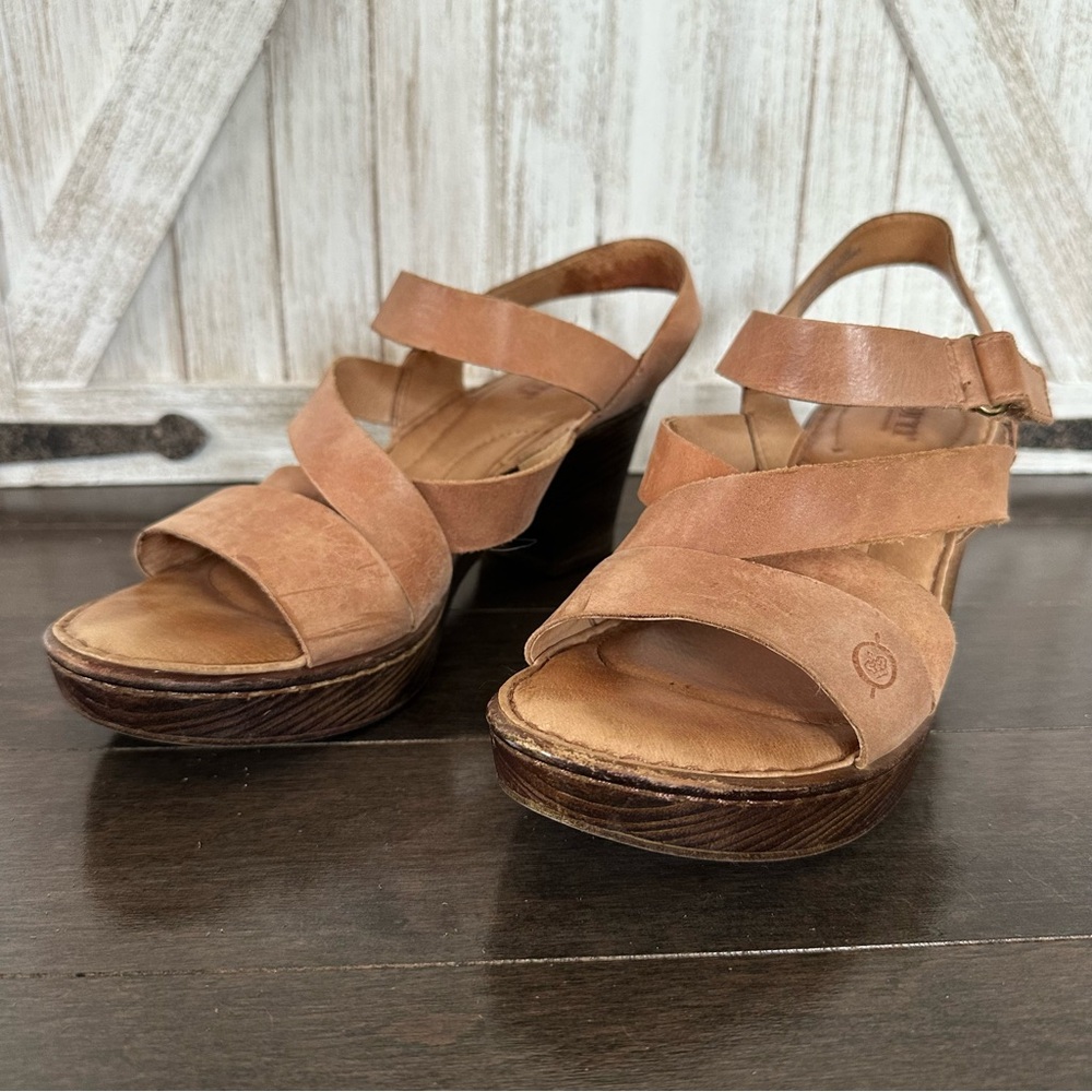 Born Cubera Cognac Leather Chunky Platform Heel Strappy Comfort‎ 8
